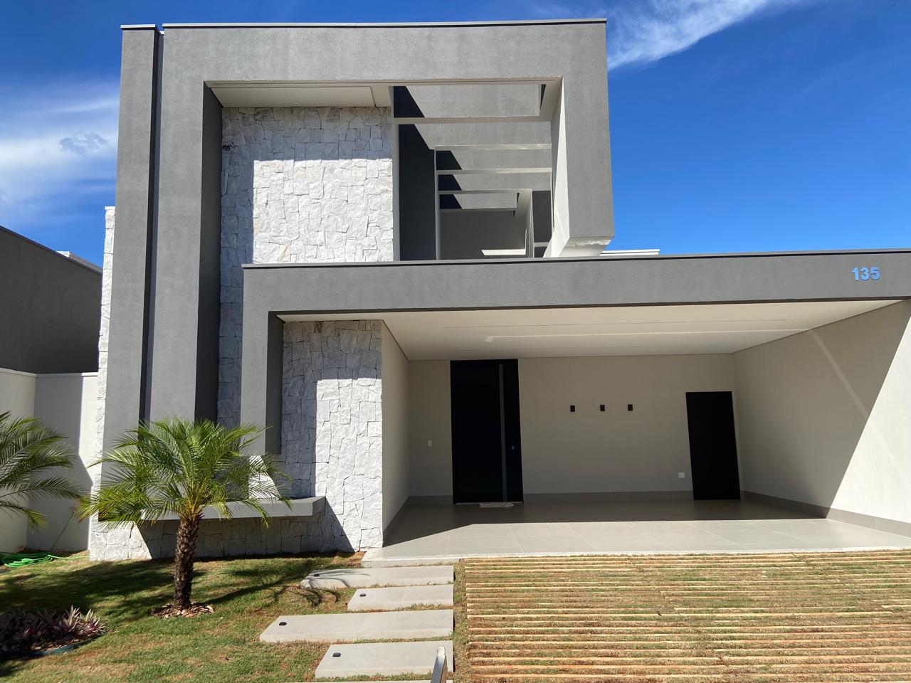 Casa térrea 216 m² no Condomínio Splêndido com piscina aquecida | foto 2