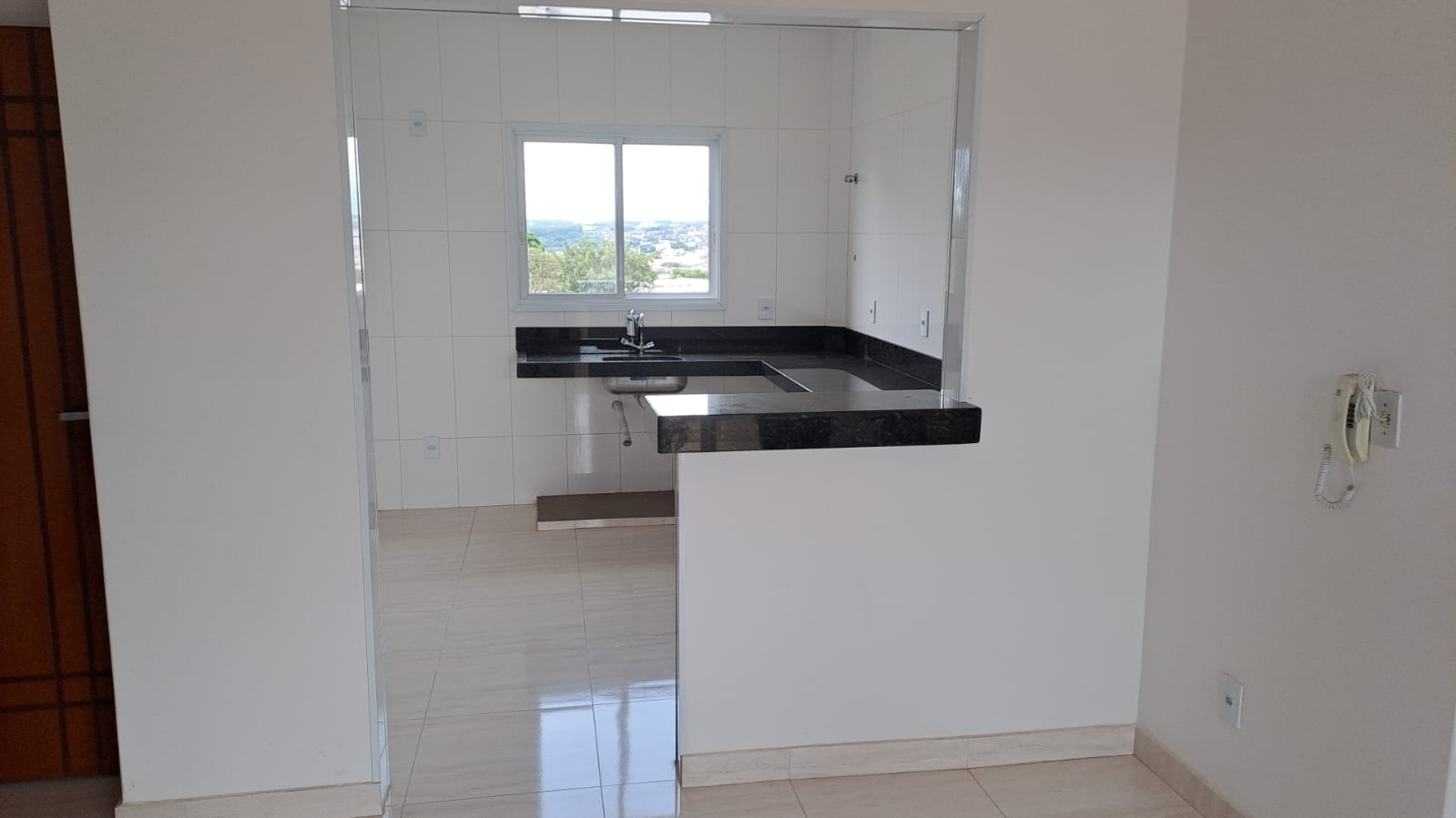 Cobertura nova de 3 quartos (1 suíte) com varanda no Bairro Tubalina | foto 7