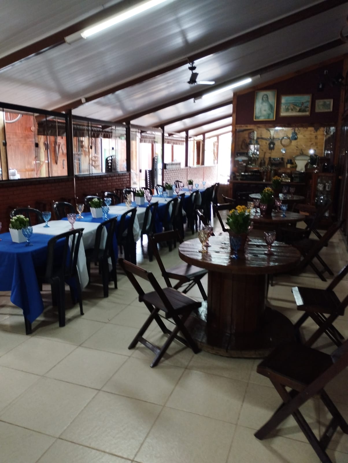Casa decorada com 3 quartos no Bairro Jardim das Palmeiras | foto 5