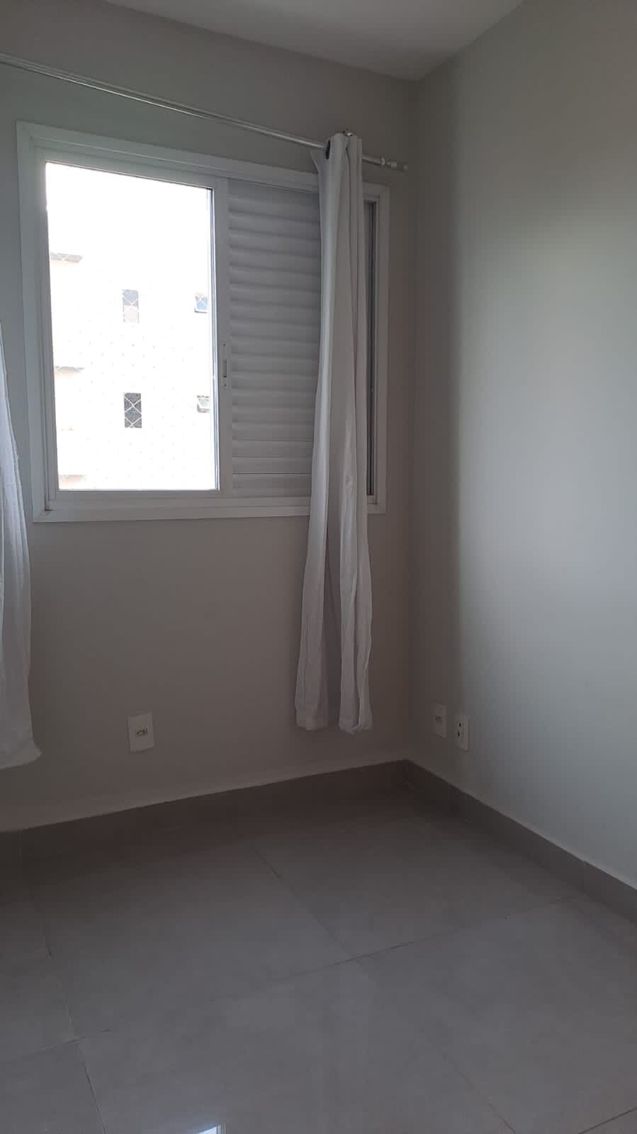 Apartamento com suíte e 2 vagas no Bairro Tubalina | foto 12