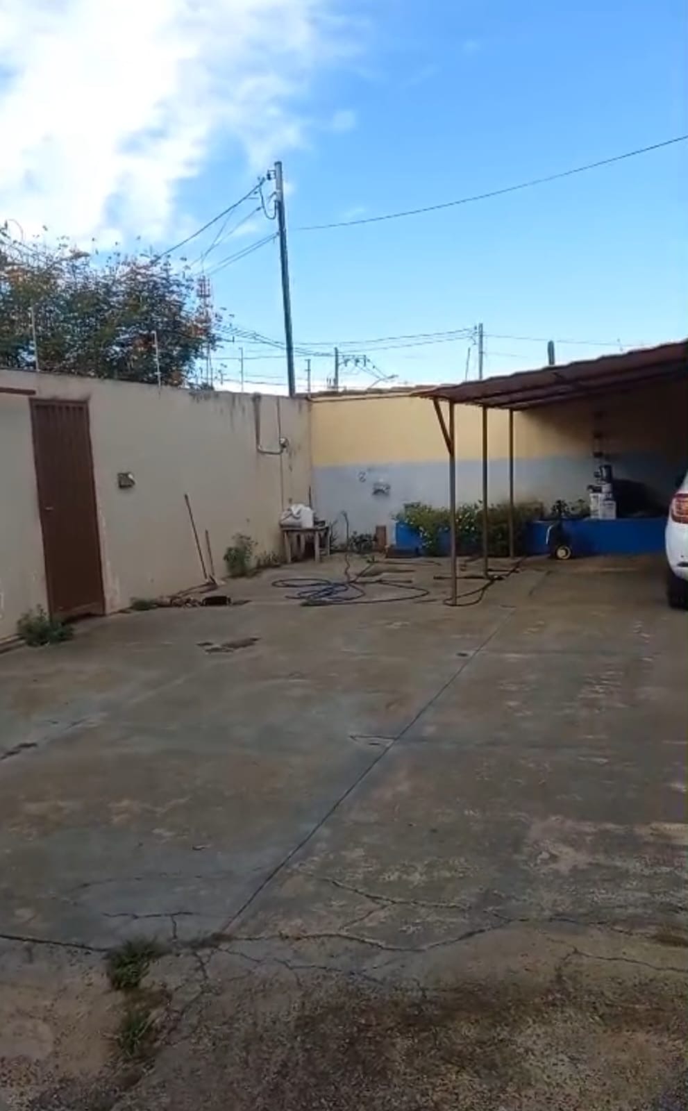Área de 562,5 m² com 2 casas no Bairro Tubalina | foto 7