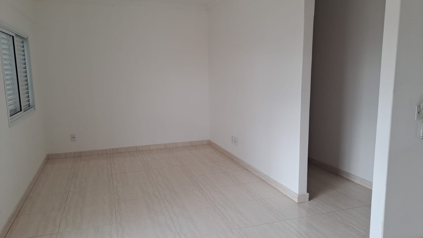 Cobertura nova de 3 quartos (1 suíte) com varanda no Bairro Tubalina | foto 8