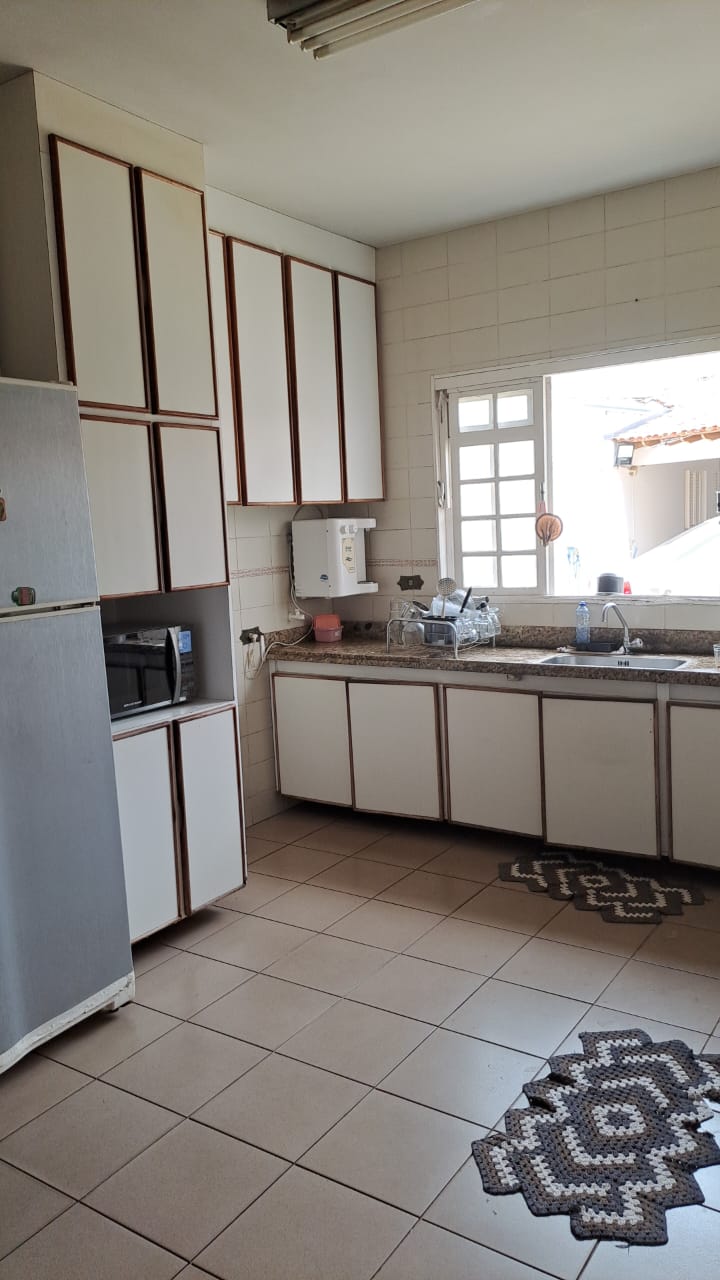 Casa 290 m² no Centro, lote 330 m² com área gourmet | foto 9