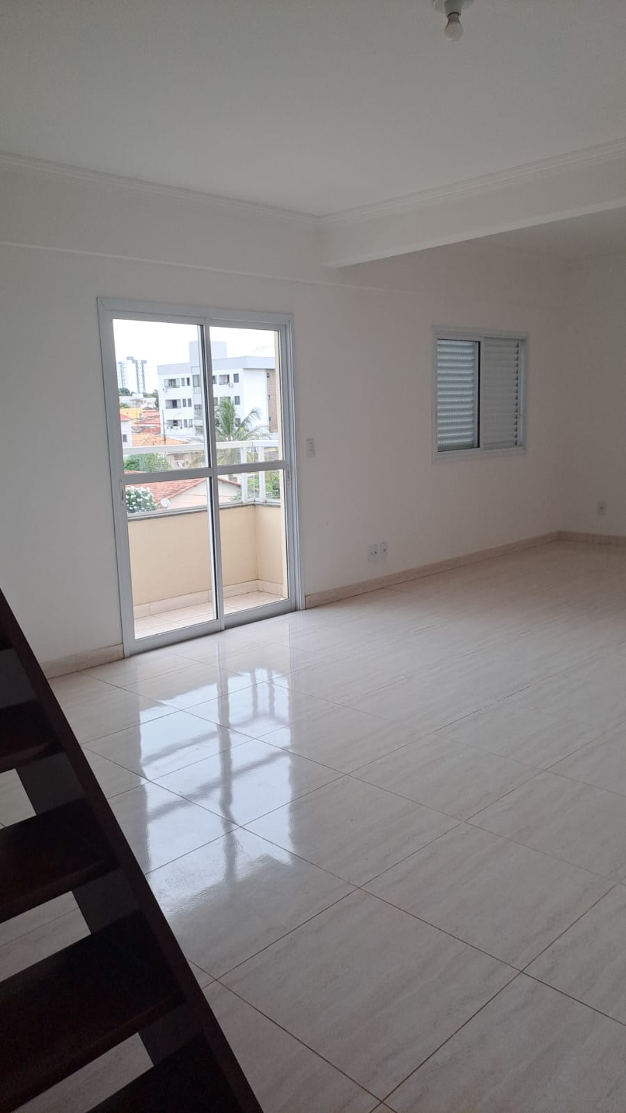 Cobertura nova de 3 quartos (1 suíte) com varanda no Bairro Tubalina | foto 3