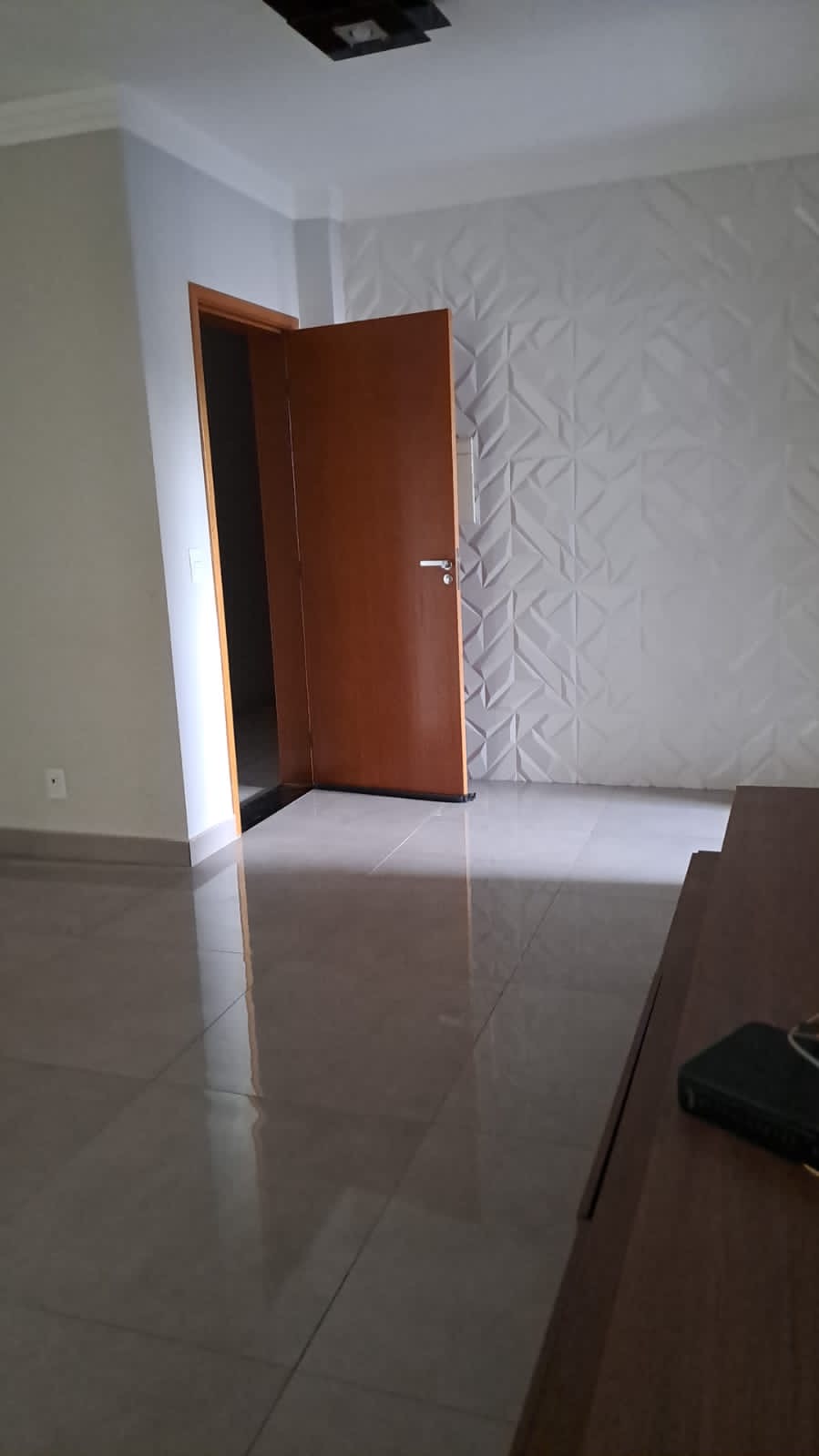Apartamento com suíte e 2 vagas no Bairro Tubalina | foto 18